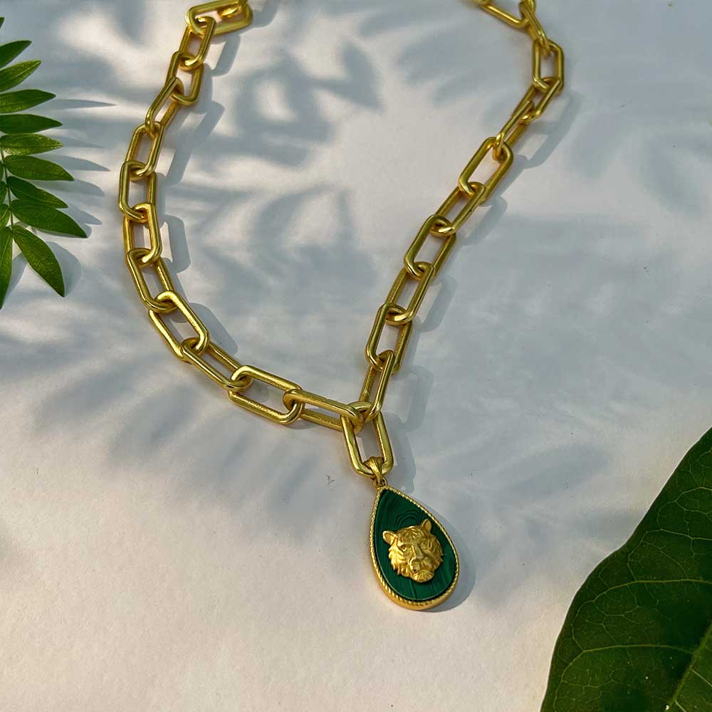 Tigris Charm Tiger Link Necklace with Malachite